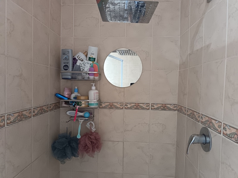 2 Bedroom Property for Sale in Strelitzia Park Eastern Cape